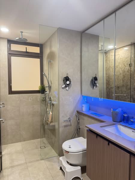 Seaside Residences, 10 Siglap Link, 2 Bedrooms, 786 sqft, Apartment For Sale, by Dennis Lim, 500226694 - Bathroom - PropertyGuru.com.sg