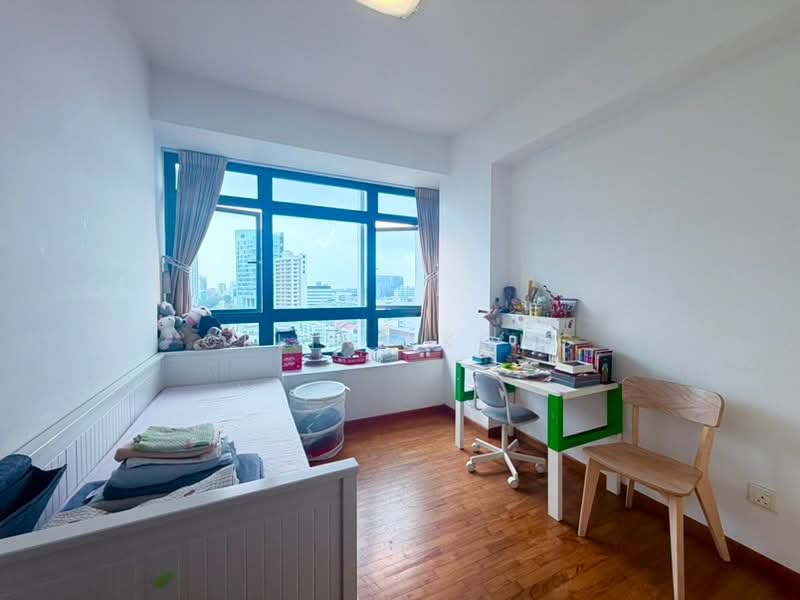City Square Residences, 14 Kitchener Link, 3 Bedrooms, 1,195 sqft, Condominium For Rent, by Celine Kong, 500226705 - PropertyGuru.com.sg