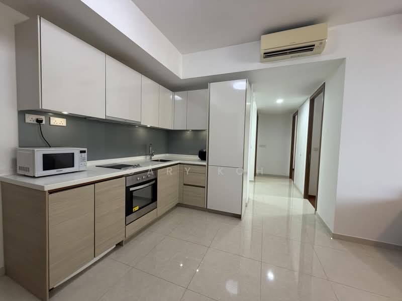 V on Shenton, 5 Shenton Way, 2 Bedrooms, 1,055 sqft, Condominium For Rent, by Gary Koh, 500226707 - Kitchen - PropertyGuru.com.sg