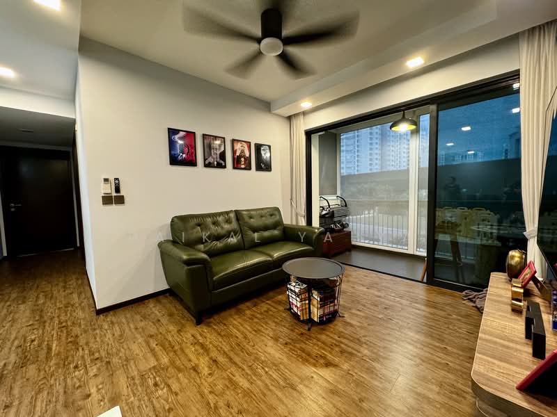 Riverparc Residence, 90 Punggol Drive, 3 Bedrooms, 1,076 sqft, Executive Condominium For Sale, by Haikal Yahya, 500226712 - Living Room - PropertyGuru.com.sg