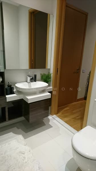 Onze @ Tanjong Pagar, 11 Kee Seng Street, 1 Bedroom, 570 sqft, Apartment For Sale, by Glenn Wong 黃耀明, 500226718 - Bathroom - PropertyGuru.com.sg