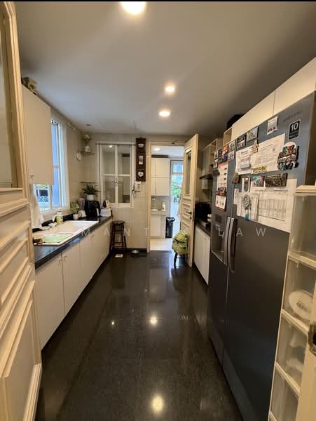 Holland Grove, Holland Grove View, 5 Bedrooms, 3,800 sqft, Semi-Detached House For Sale, by Samantha Law, 500226726 - Kitchen - PropertyGuru.com.sg