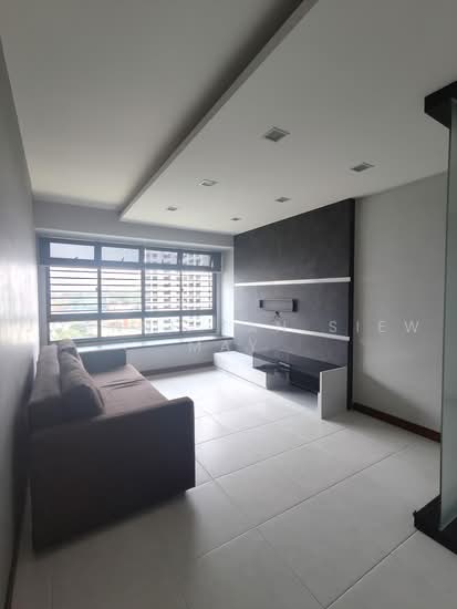 For Rent - 487 Admiralty Link