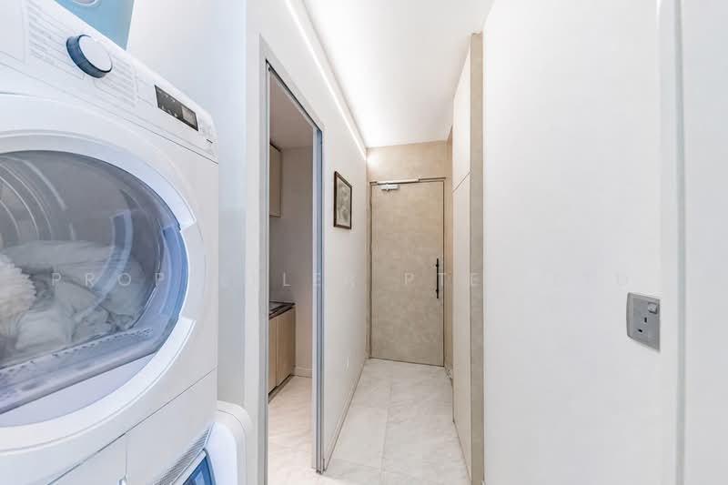 Reflections at Keppel Bay, 25 Keppel Bay View, 3 Bedrooms, 1,152 sqft, Condominium For Sale, by Don Png, 500226744 - Corridor - PropertyGuru.com.sg
