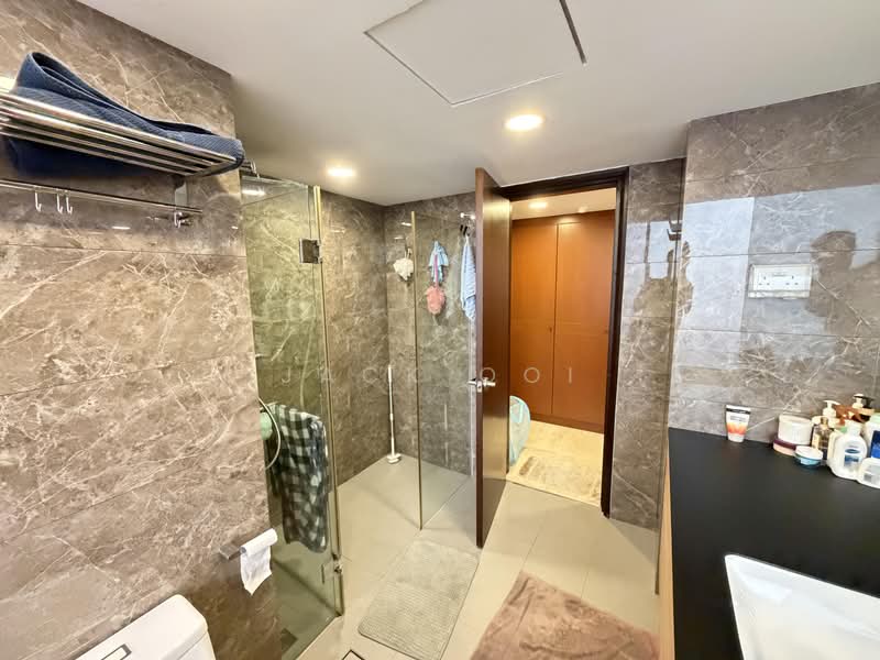 International Plaza, 10 Anson Road, 3 Bedrooms, 1,604 sqft, Apartment For Sale, by Jack Ooi, 500226745 - Bathroom - PropertyGuru.com.sg