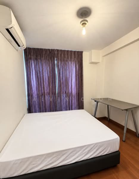 Niven Loft, 70 Niven Road, 3 Bedrooms, 1,033 sqft, Apartment For Rent, by Calvin Choh, 500226746 - Bedroom - PropertyGuru.com.sg