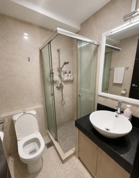 Niven Loft, 70 Niven Road, 3 Bedrooms, 1,033 sqft, Apartment For Rent, by Calvin Choh, 500226746 - Bathroom - PropertyGuru.com.sg