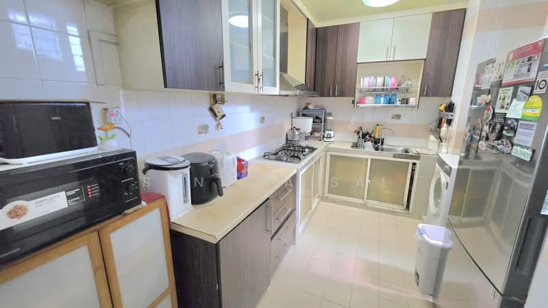690B Woodlands Drive 75, 690B Woodlands Drive 75, 3 Bedrooms, 968 sqft, HDB Flat For Sale, by Sani Faisal, 500226756 - Kitchen - PropertyGuru.com.sg
