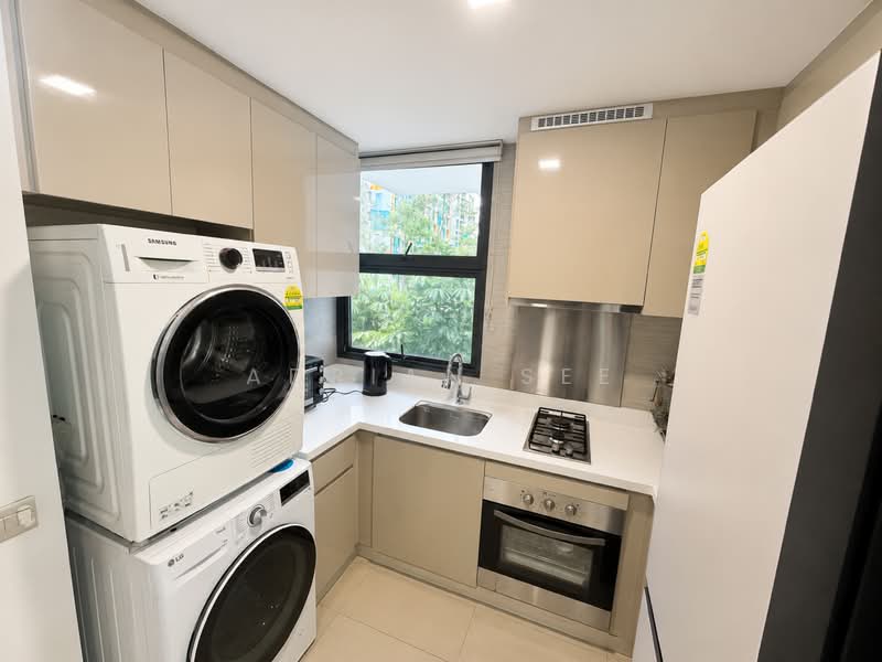 Blossom Residences, 30 Segar Road, 2 Bedrooms, 753 sqft, Executive Condominium For Sale, by Adrian See, 500226792 - Kitchen - PropertyGuru.com.sg