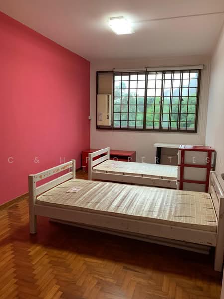 163 Simei Road, 163 Simei Road, 4 Bedrooms, 1,313 sqft, HDB Flat For Sale, by HELEN HAN SWEE NEO, 500226794 - Bedroom - PropertyGuru.com.sg