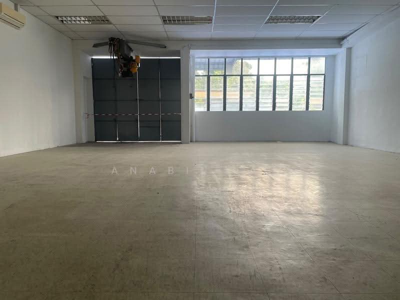 999 yrs Leasehold Terrace Factory, Dairy Farm / Bukit Panjang / Choa Chu Kang, 5,821 sqft, Light Industrial (B1) For Sale, by Anabil Tan, 500226821 - Interior - CommercialGuru.com.sg