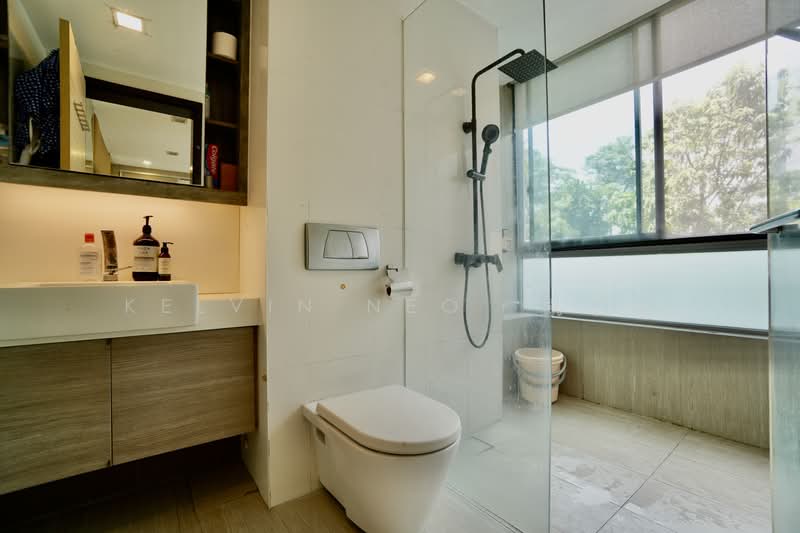 Botannia, 29A West Coast Park, 3 Bedrooms, 1,227 sqft, Condominium For Sale, by Kelvin Neo  凯尔文, 500226823 - Bathroom - PropertyGuru.com.sg