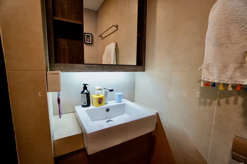 Botannia, 29A West Coast Park, 3 Bedrooms, 1,227 sqft, Condominium For Sale, by Kelvin Neo  凯尔文, 500226823 - Bathroom - PropertyGuru.com.sg