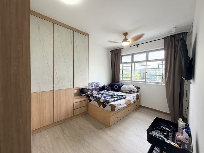 228A Punggol Field, 228A Punggol Field, 3 Bedrooms, 1,033 sqft, HDB Flat For Sale, by Sofian Roslan, 500226827 - Bedroom - PropertyGuru.com.sg