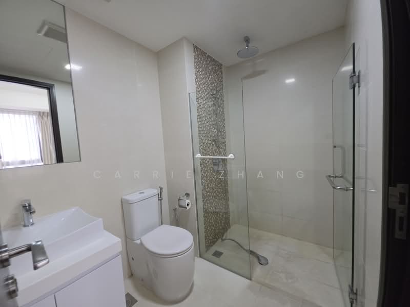 Regent Residences, 1091 Serangoon Road, 1 Bedroom, 409 sqft, Condominium For Rent, by Carrie Zhang, 500226829 - Bathroom - PropertyGuru.com.sg