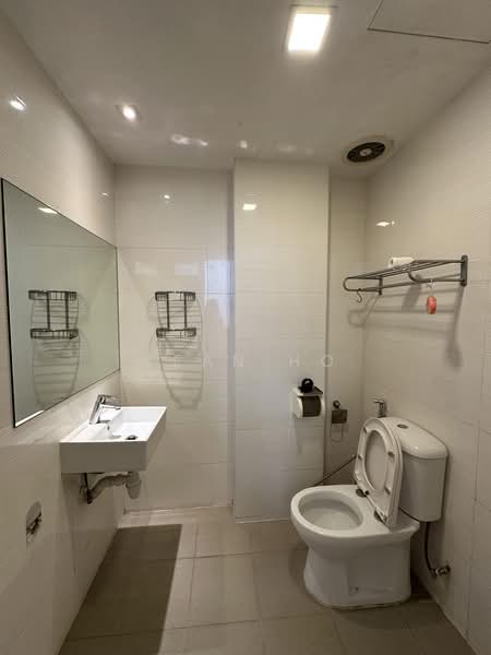 Yong Seng Estate, Jalan Senang, Room Rental, 120 sqft, Terraced House For Rent, by Jean Ho, 500226830 - Bathroom - PropertyGuru.com.sg