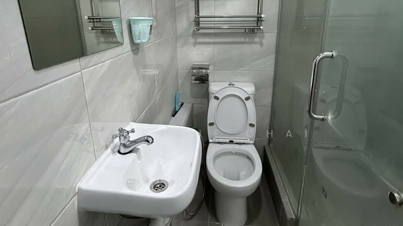 Simei Green Condominium, 9 Simei Street 4, Studio, 350 sqft, Condominium For Rent, by Charlene Chai, 500226840 - Bathroom - PropertyGuru.com.sg