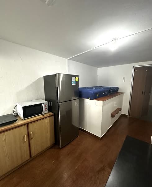 Sims 450 Centre, 450 Sims Avenue, Studio, 150 sqft, Walk-up Apartment For Rent, by Kathy Nguyen, 500226849 - Interior - PropertyGuru.com.sg