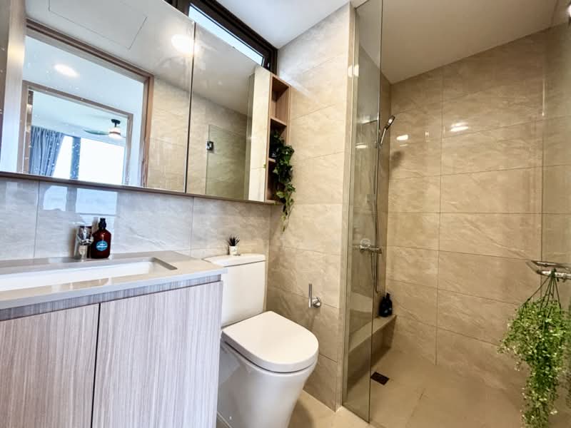 The Botany at Dairy Farm, 3 Dairy Farm Walk, 4 Bedrooms, 1,475 sqft, Condominium For Rent, by Eve Tang, 500226851 - Common Bathroom - PropertyGuru.com.sg