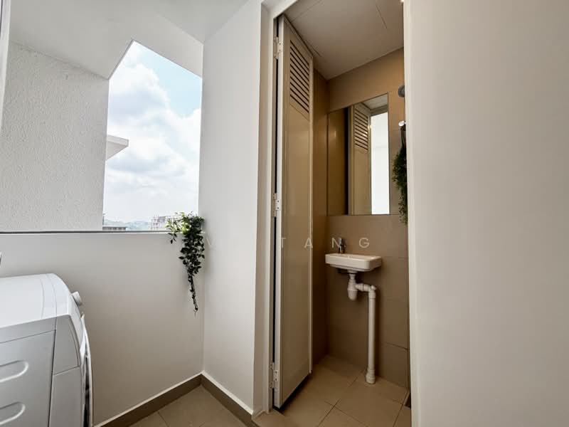 The Botany at Dairy Farm, 3 Dairy Farm Walk, 4 Bedrooms, 1,475 sqft, Condominium For Rent, by Eve Tang, 500226851 - Yard - PropertyGuru.com.sg