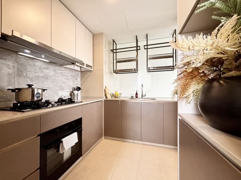 The Botany at Dairy Farm, 3 Dairy Farm Walk, 4 Bedrooms, 1,475 sqft, Condominium For Rent, by Eve Tang, 500226851 - Kitchen - PropertyGuru.com.sg