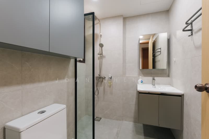 Legenda @ Joo Chiat, 23A Joo Chiat Lane, 3 Bedrooms, 1,238 sqft, Apartment For Sale, by Joan Cheng, 500226853 - Bathroom - PropertyGuru.com.sg
