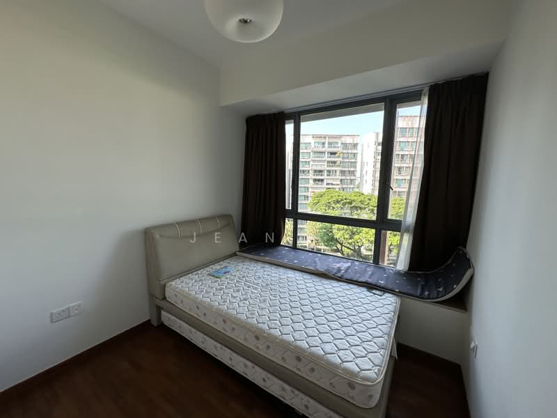 Double Bay Residences, 19B Simei Street 4, 3 Bedrooms, 1,367 sqft, Condominium For Sale, by Jean Ho, 500226856 - Bedroom - PropertyGuru.com.sg