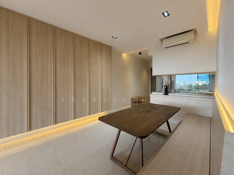Treasure at Tampines, 43 Tampines Lane, 4 Bedrooms, 1,238 sqft, Condominium For Sale, by Jazreel Lim, 500226865 - Dining Room - PropertyGuru.com.sg