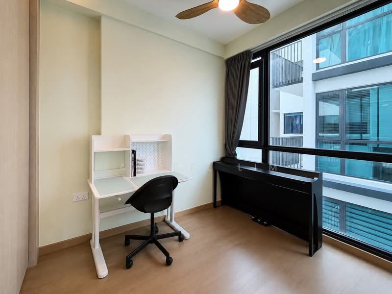 Treasure at Tampines, 43 Tampines Lane, 4 Bedrooms, 1,238 sqft, Condominium For Sale, by Jazreel Lim, 500226865 - Bedroom 3 - PropertyGuru.com.sg