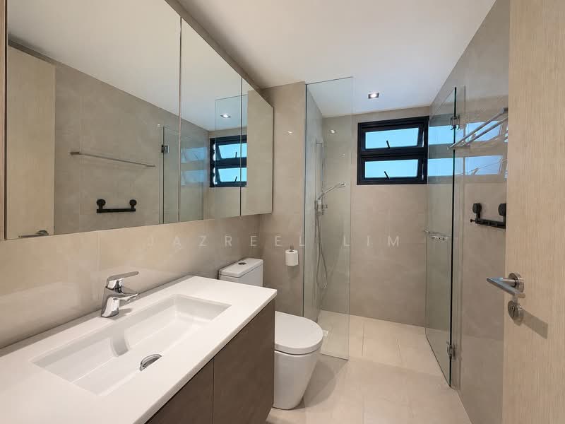 Treasure at Tampines, 43 Tampines Lane, 4 Bedrooms, 1,238 sqft, Condominium For Sale, by Jazreel Lim, 500226865 - Bath 2 - PropertyGuru.com.sg