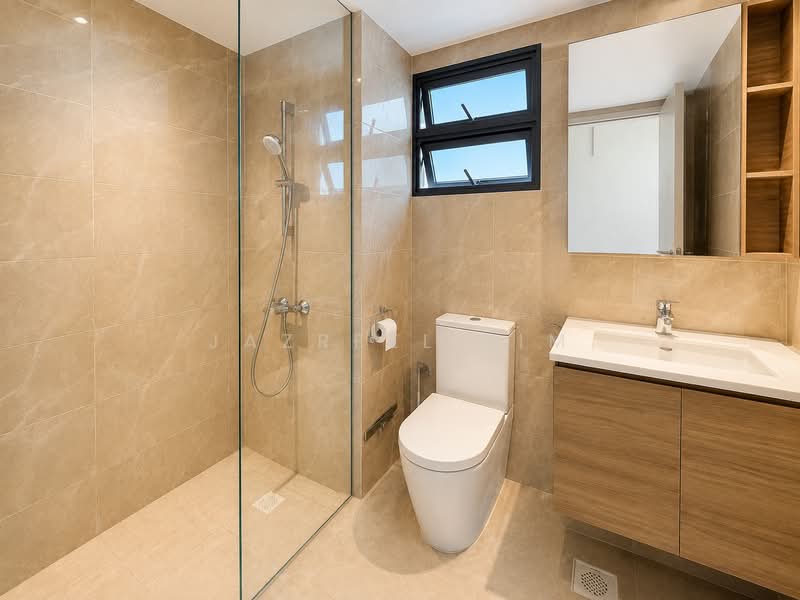 Treasure at Tampines, 43 Tampines Lane, 4 Bedrooms, 1,238 sqft, Condominium For Sale, by Jazreel Lim, 500226865 - Bath 1 (Master Bath) - PropertyGuru.com.sg