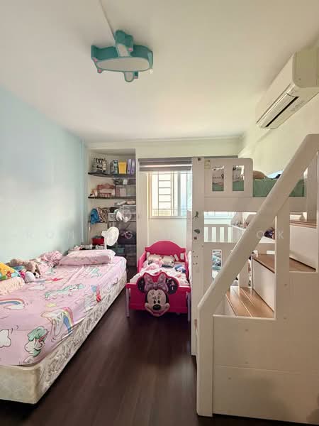641 Hougang Avenue 8, 641 Hougang Avenue 8, 3 Bedrooms, 1,291 sqft, HDB Flat For Sale, by Ron Ng Wai Kok, 500226877 - Bedroom - PropertyGuru.com.sg