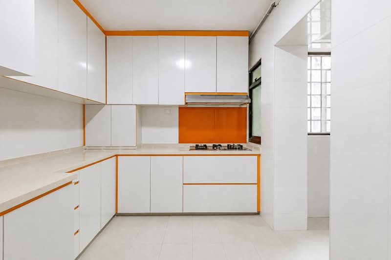 729 Tampines Street 71, 729 Tampines Street 71, 4 Bedrooms, 1,324 sqft, HDB Flat For Sale, by Kelly Tan, 500226880 - Kitchen - PropertyGuru.com.sg