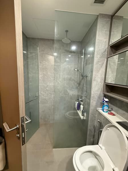 The Tapestry, 59 Tampines Street 86, 1 Bedroom, 441 sqft, Condominium For Sale, by Glendon Ong, 500226883 - Bathroom - PropertyGuru.com.sg