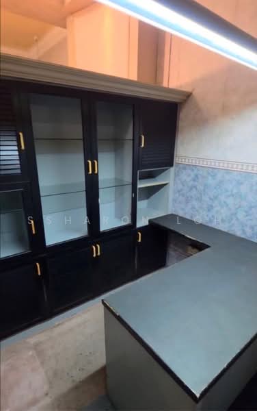 118 ALJUNIED AVENUE 2, 118, 323 sqft, Shop / Shophouse For Rent, by Ssharon Loh, 500226889 - CommercialGuru.com.sg