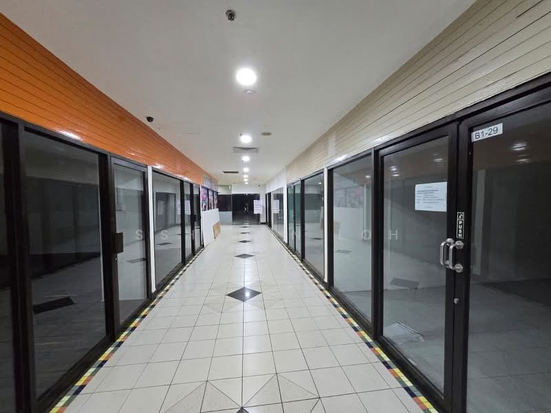 Parklane Shopping Mall, 35 Selegie Road, 356 sqft, Mall Shop For Rent, by Ssharon Loh, 500226892 - CommercialGuru.com.sg