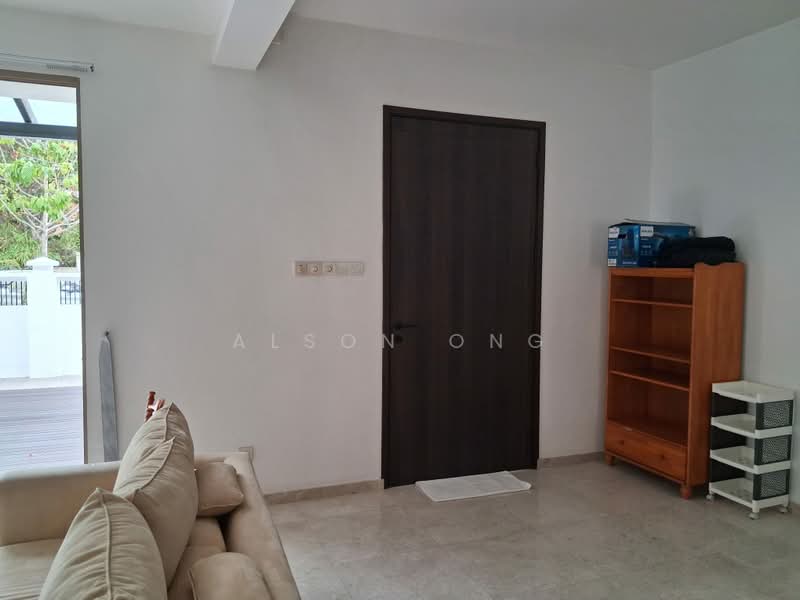 BedokTerrace House Along Bedok South Road For Rent D15 Woo Mon Chew Road, , 3 Bedrooms, 2,350 sqft, Terraced House For Rent, by Alson Ong, 500226895 - Living Room - PropertyGuru.com.sg