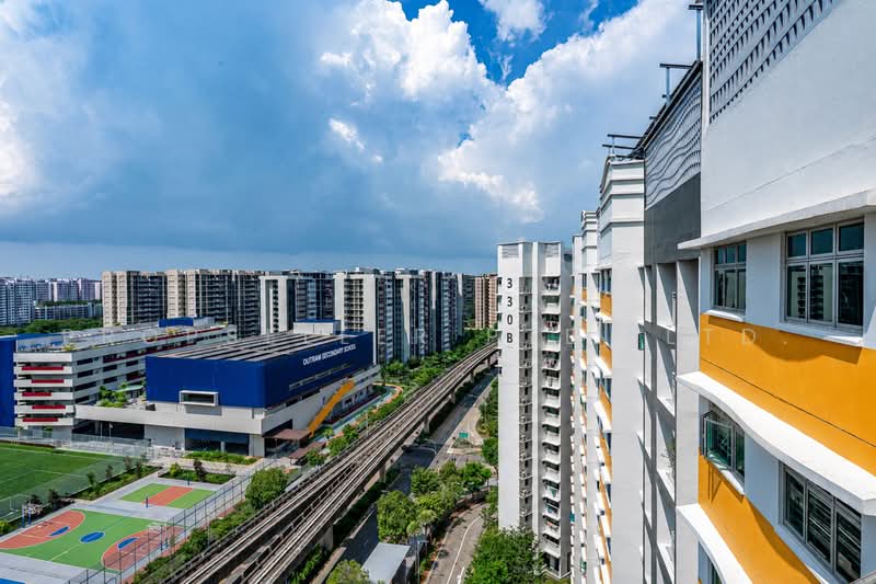 330A Anchorvale Street, 330A Anchorvale Street, 3 Bedrooms, 1,001 sqft, HDB Flat For Sale, by Elaine Wong, 500226924 - Exterior - PropertyGuru.com.sg