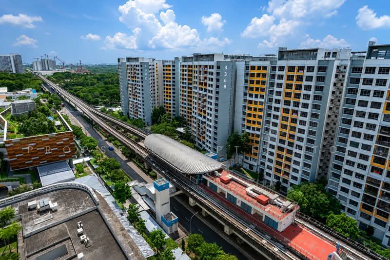 330A Anchorvale Street, 330A Anchorvale Street, 3 Bedrooms, 1,001 sqft, HDB Flat For Sale, by Elaine Wong, 500226924 - Exterior - PropertyGuru.com.sg