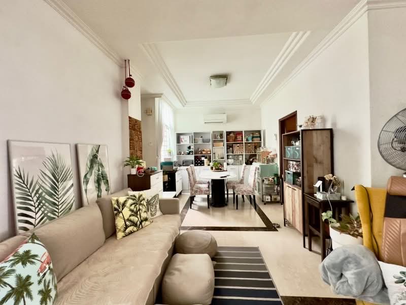 De Casalle, 86A Lor N Telok Kurau, 3 Bedrooms, 1,184 sqft, Condominium For Sale, by Gary Go, 500226928 - PropertyGuru.com.sg