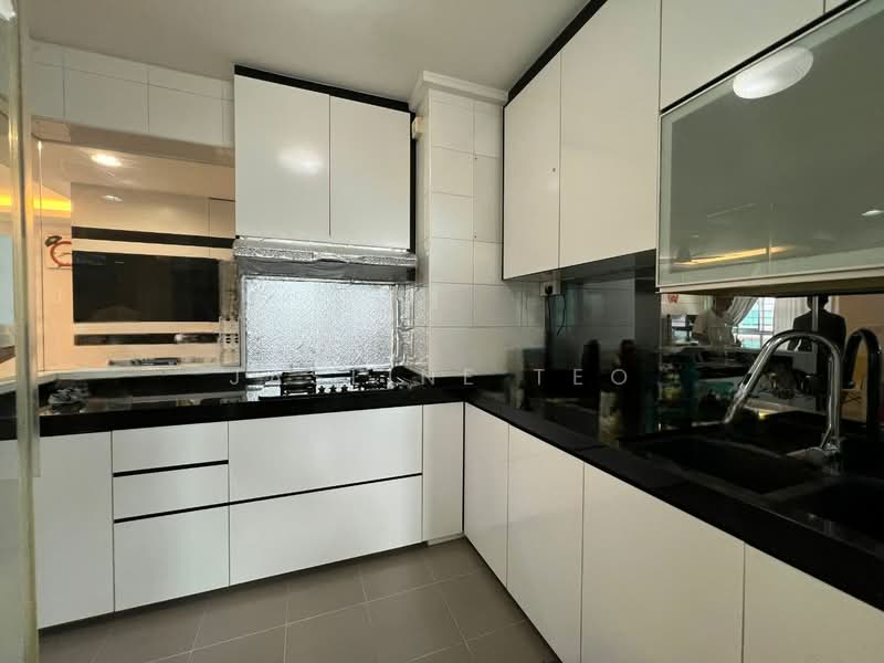 604B Punggol Road, 604B Punggol Road, 3 Bedrooms, 990 sqft, HDB Flat For Rent, by Jasline Teo, 500226940 - Kitchen - PropertyGuru.com.sg