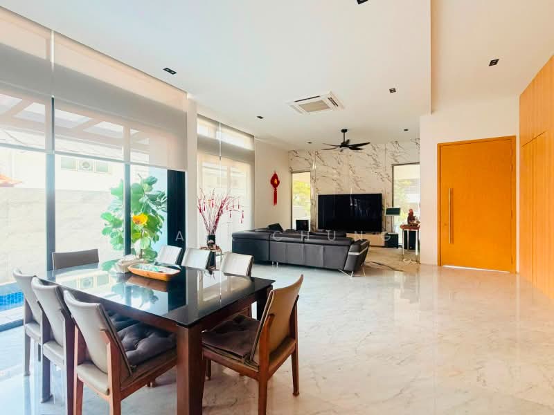 Designer Reno Semi-D Opera Estate, Opera Estate / Fidelio / Siglap / Carmen St / Aida St, 6 Bedrooms, 7,545 sqft, Semi-Detached House For Sale, by Mark Chung, 500226942 - Living Room - PropertyGuru.com.sg