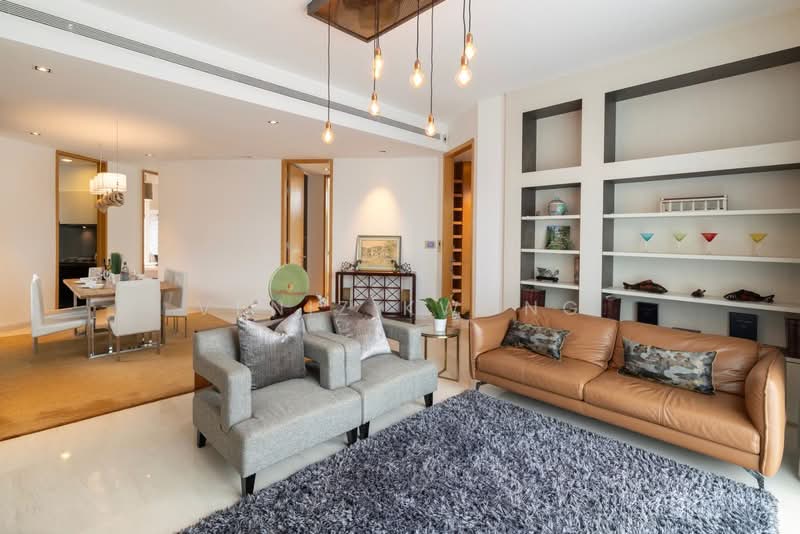 Belle Vue Residences, 33 Oxley Walk, 3 Bedrooms, 3,637 sqft, Condominium For Sale, by Veniz Kwong, 500226967 - Living Room - PropertyGuru.com.sg