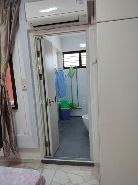 423 Hougang Avenue 6, 423 Hougang Avenue 6, Room Rental, 150 sqft, HDB Flat For Rent, by Susan Cui, 500226971 - Bathroom - PropertyGuru.com.sg