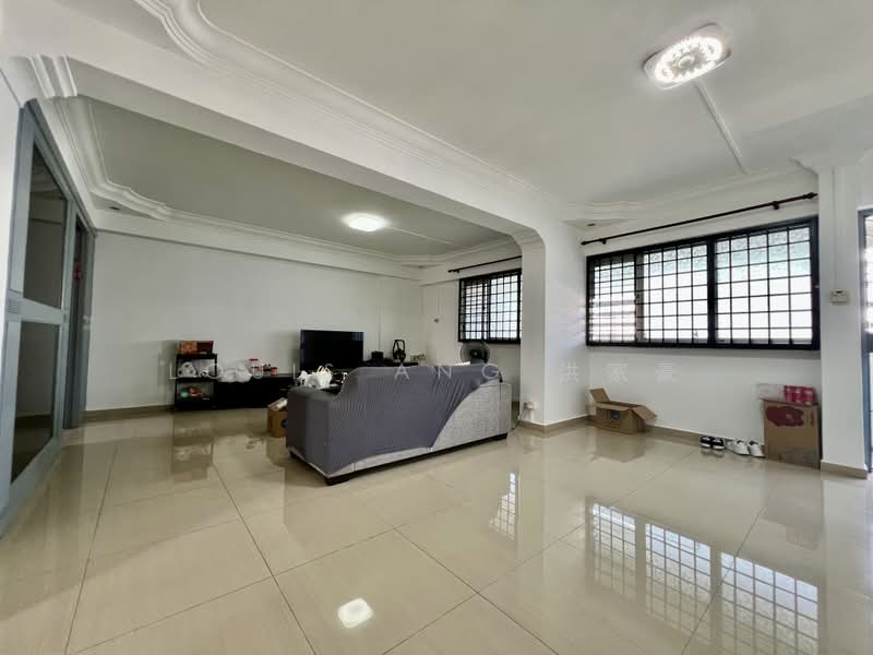 431 Choa Chu Kang Avenue 4, 431 Choa Chu Kang Avenue 4, 3 Bedrooms, 1,119 sqft, HDB Flat For Sale, by Louis Ang 洪家豪, 500226976 - Living Room - PropertyGuru.com.sg