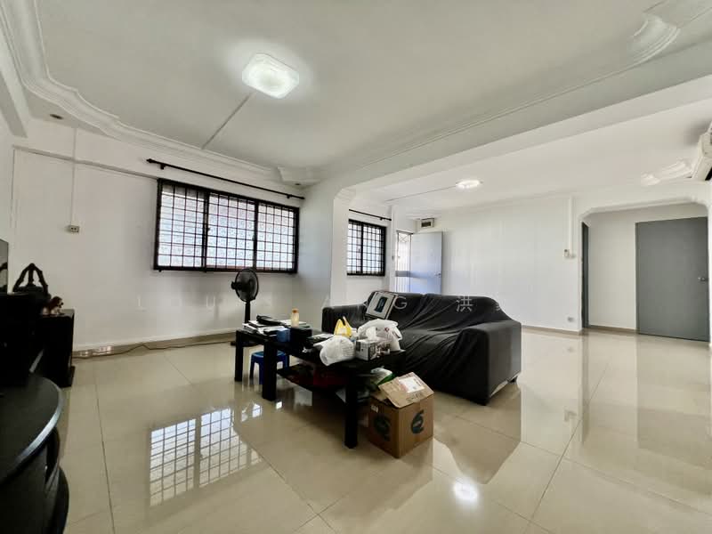 431 Choa Chu Kang Avenue 4, 431 Choa Chu Kang Avenue 4, 3 Bedrooms, 1,119 sqft, HDB Flat For Sale, by Louis Ang 洪家豪, 500226976 - Living Room - PropertyGuru.com.sg