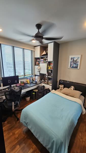 Tanamera Crest, 6 Pari Dedap Walk, 4 Bedrooms, 1,970 sqft, Condominium For Sale, by Dawnson Gui, 500226978 - 2nd flr Junior bed with attached toilet - PropertyGuru.com.sg