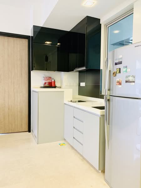 Zedge, 2 Akyab Road, 1 Bedroom, 592 sqft, Condominium For Sale, by Lester Er, 500226981 - Kitchen - PropertyGuru.com.sg