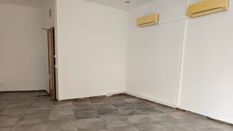 Ground Floor Main Road Shop | 5 mins to Farrer Park MRT | Beauty / Office | F&B Subject t, Farrer Park / Serangoon Rd, 398 sqft, Shop / Shophouse For Rent, by Tan Kwan Yick, 500226988 - Interior - CommercialGuru.com.sg