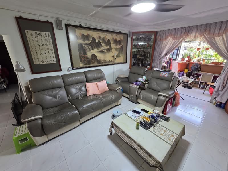 213 Yishun Street 21, 213 Yishun Street 21, Sembawang / Yishun, 3 Bedrooms, 1,302 sqft, HDB Flat For Sale, by Damian Chia, 500227004 - PropertyGuru.com.sg
